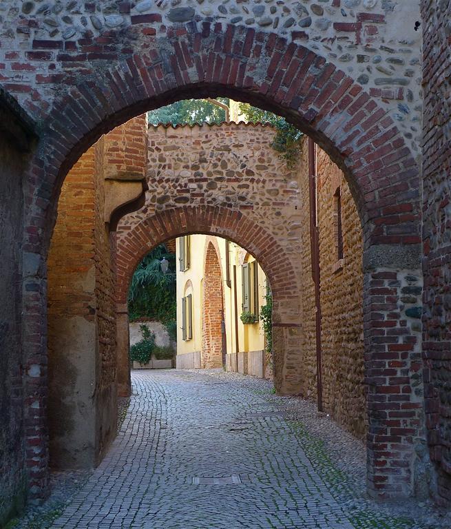 Soggiorno In Centro Storico Vimercate Exterior foto