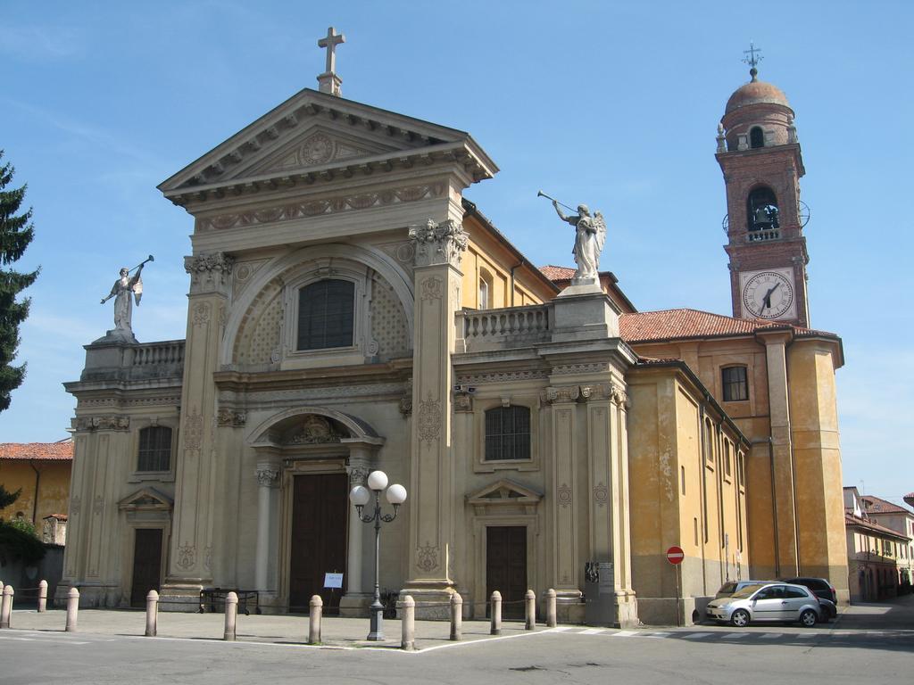 Soggiorno In Centro Storico Vimercate Exterior foto